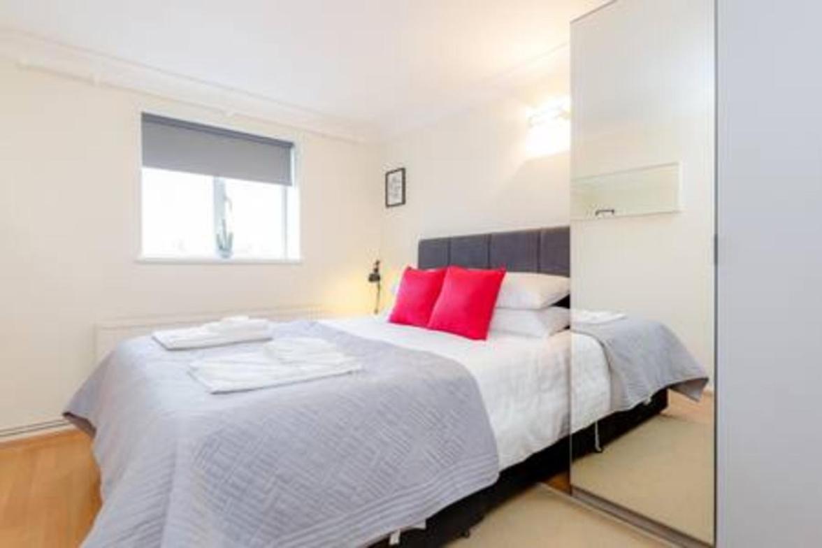 Appartamento Holland Park 2 Bed Flat By Basetogo *